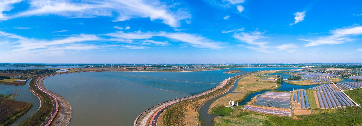 取&ldquo;青水&rdquo;于江，，还清水于江--游艇会yth206水务坚持绿色开展、、生态先行，，当好生态情形；さ募獗