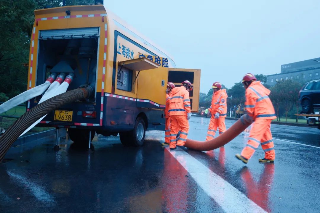 台风&ldquo;竹节草&rdquo;来袭 游艇会yth206水务集团织密防汛防台清静网