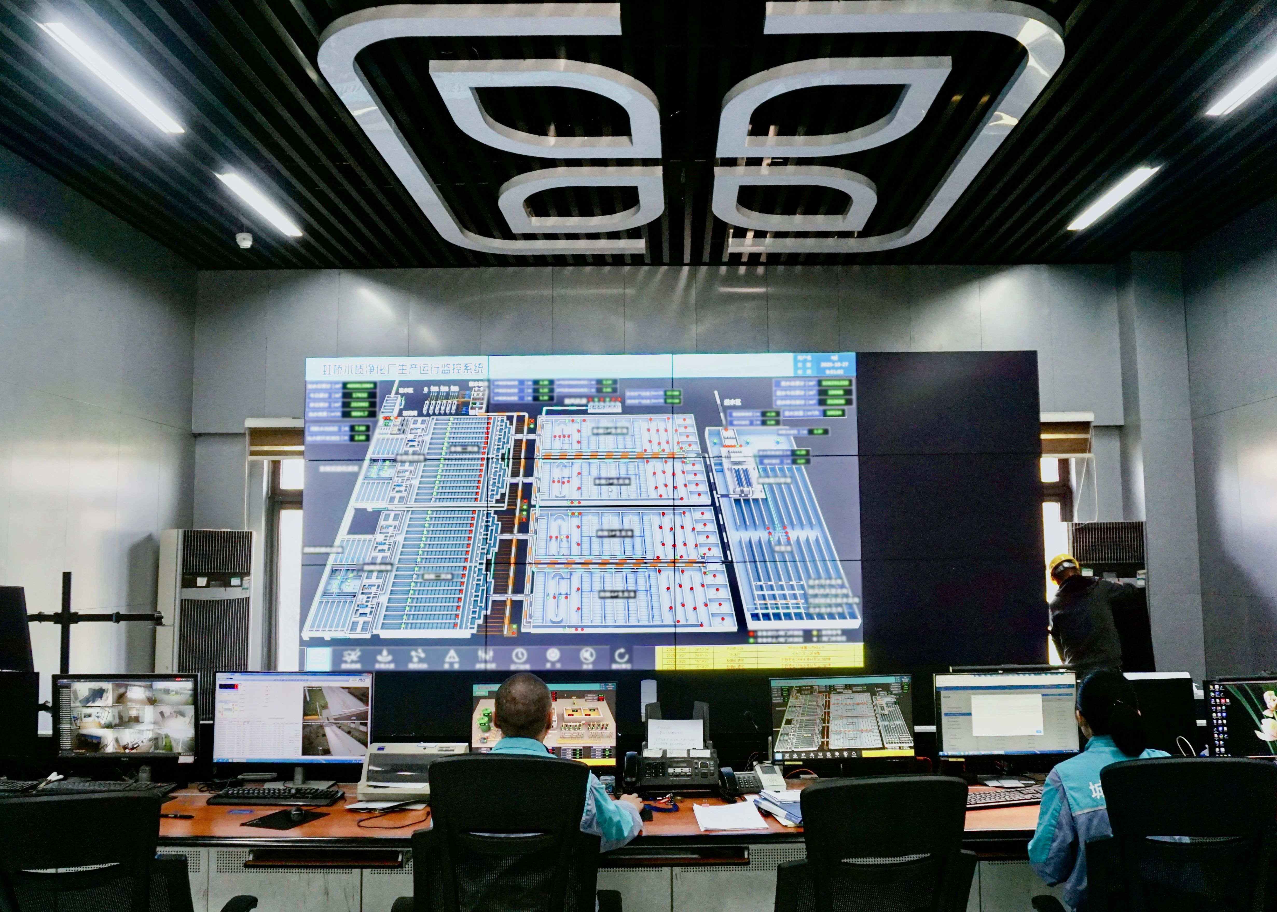 2445e84256a55b66a55aa6ac1c141668